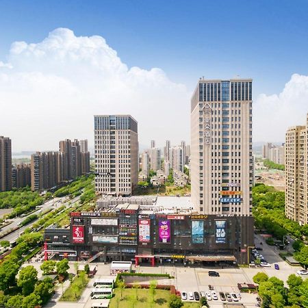 杭州滨江滨文路亚朵酒店 外观 照片